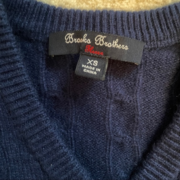 Like-new Brooks Brothers cashmere sweater - Picture 2 of 2